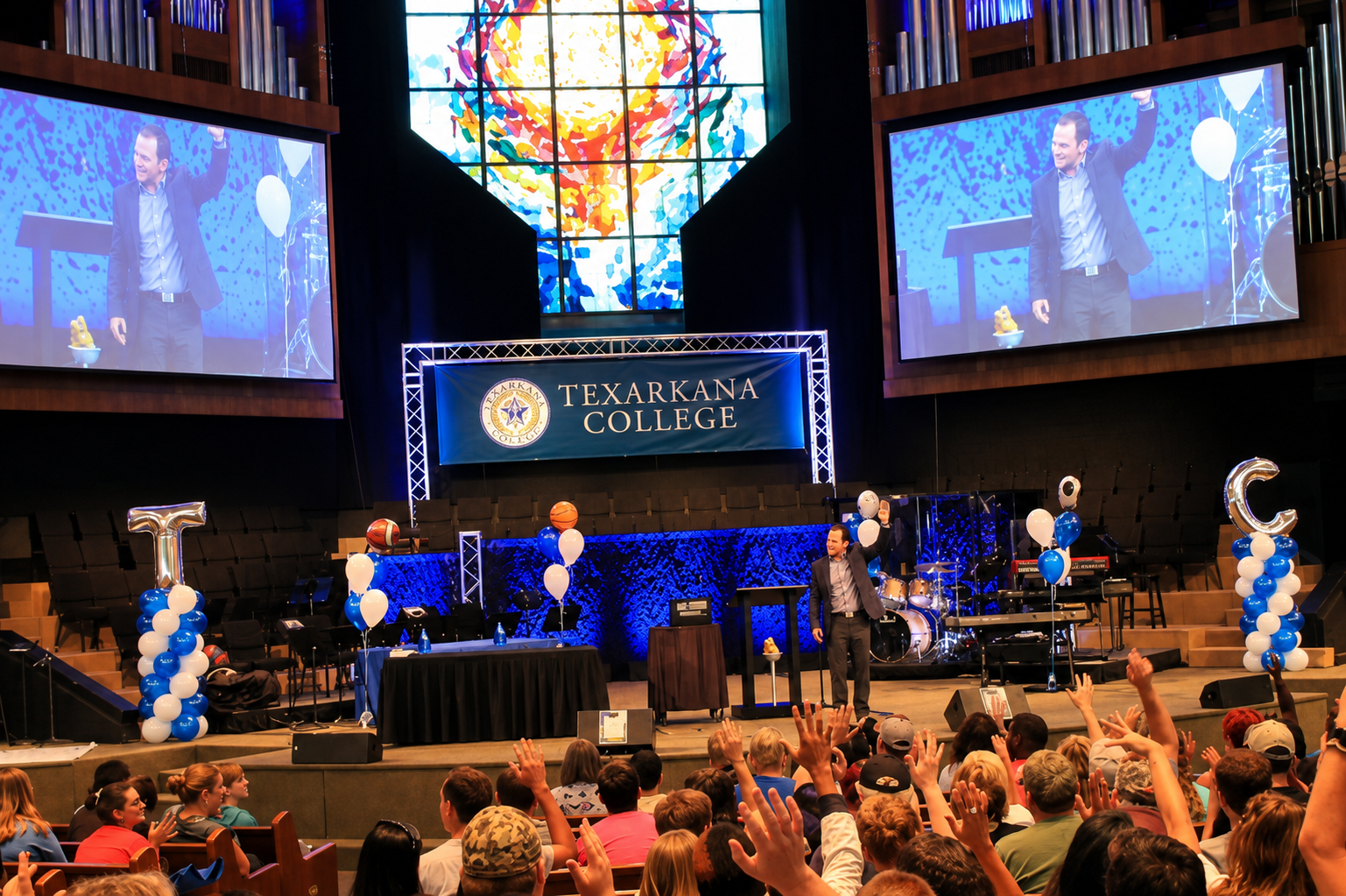 Dr. Kevin Snyder speaking to a college audience at Texarkana College